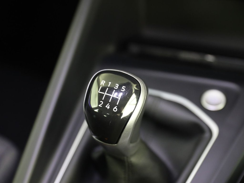 Used Volkswagen Golf 2024 for sale - 76474576: Photo 23