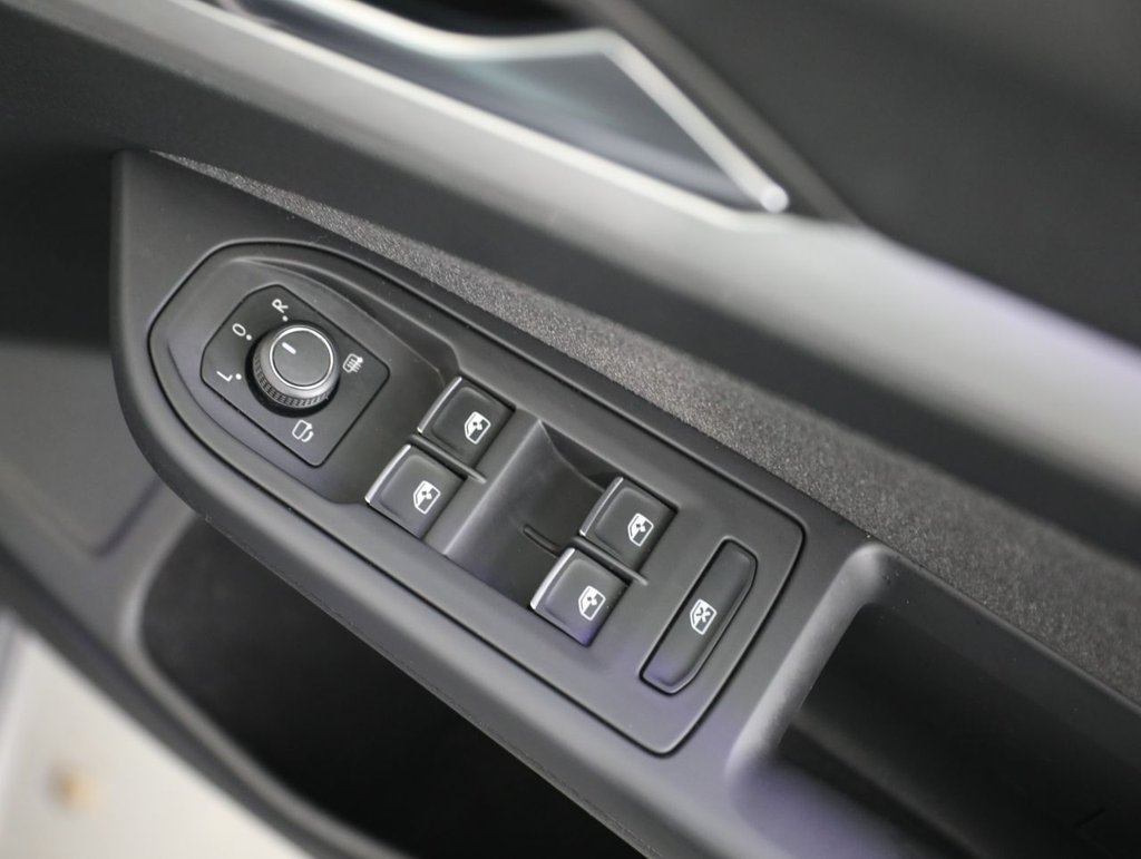 Used Volkswagen Golf 2024 for sale - 76474576: Photo 33