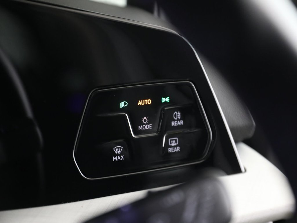 Used Volkswagen Golf 2024 for sale - 76474576: Photo 40