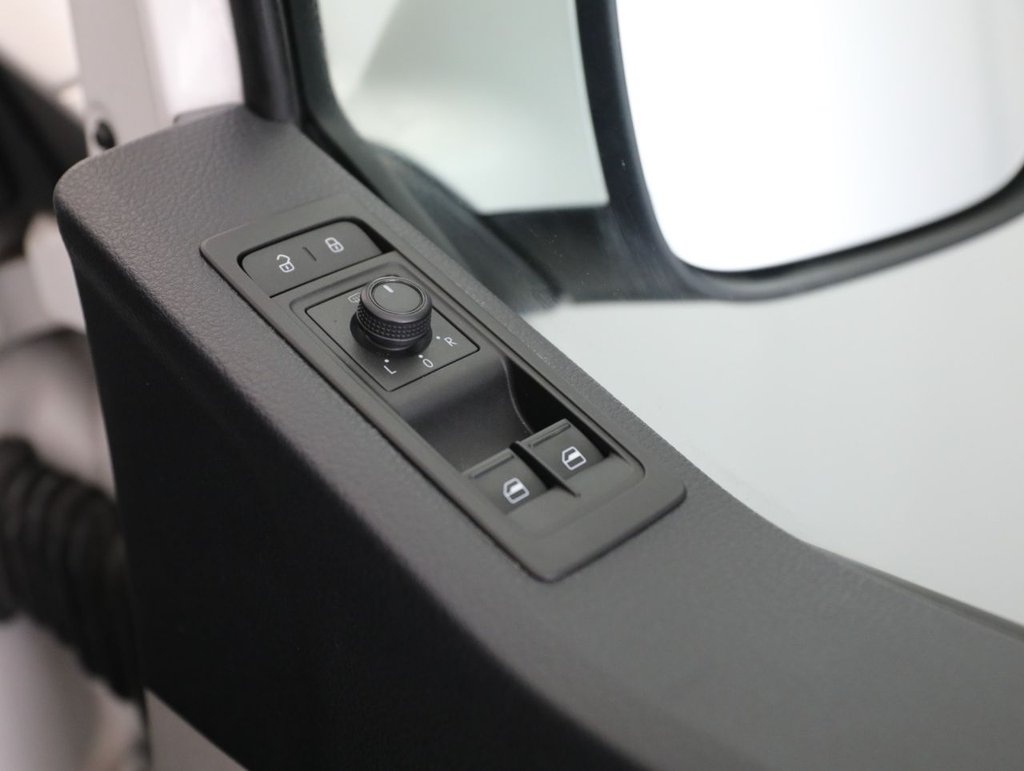 Used Volkswagen Transporter 2019 for sale - 77451518: Photo 25