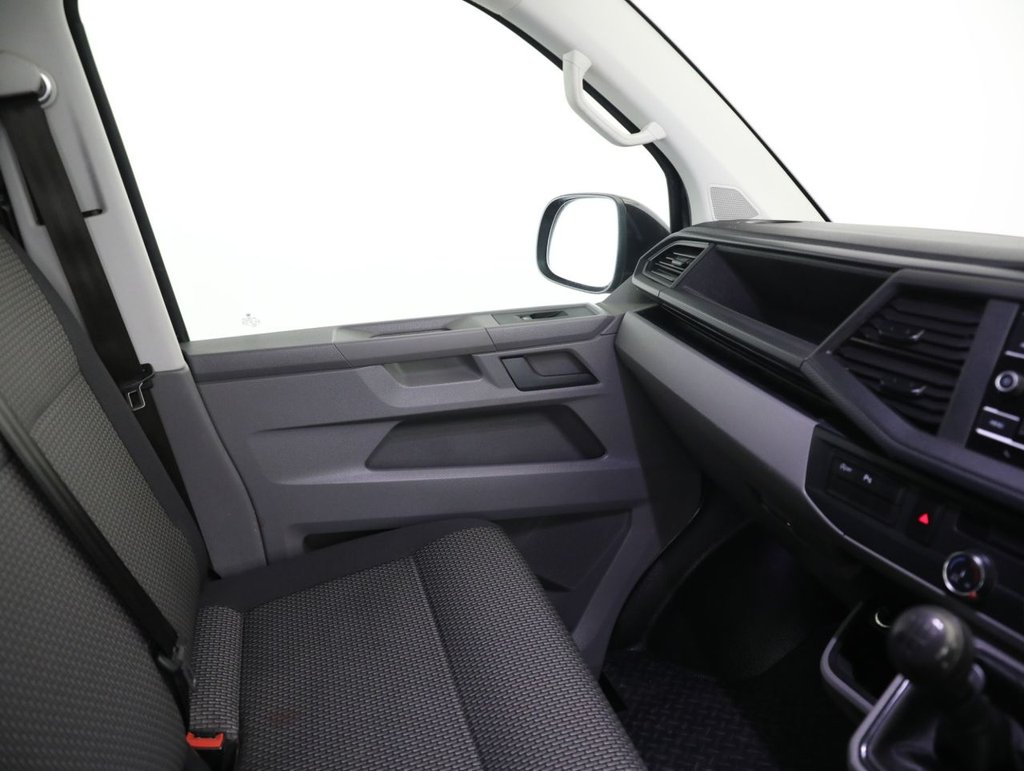 Used Volkswagen Transporter 2023 for sale - 77680575: Photo 26