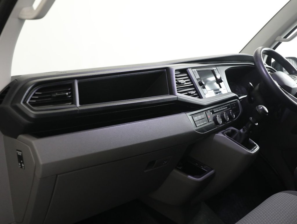 Used Volkswagen Transporter 2023 for sale - 77680575: Photo 30