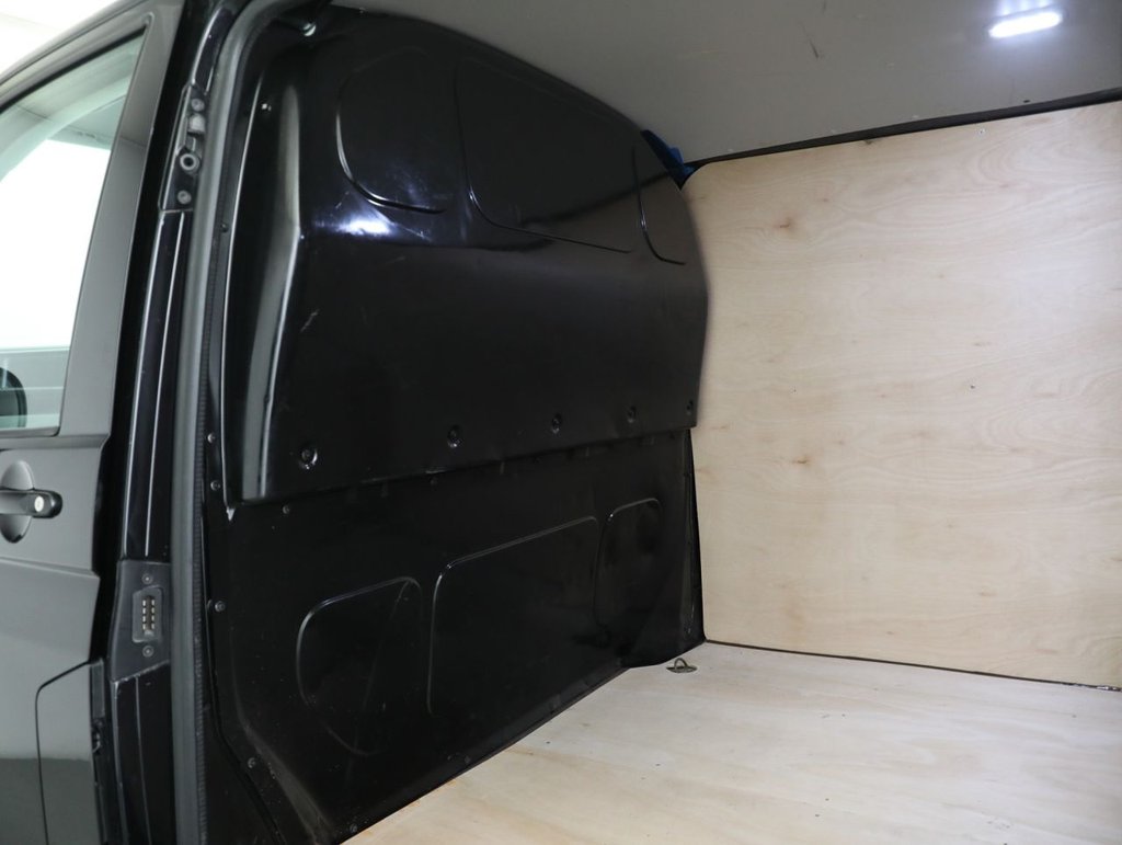 Used Volkswagen Transporter 2023 for sale - 77680575: Photo 38