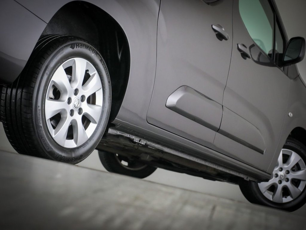 Used Vauxhall Combo Life 2022 for sale - 76927582: Photo 10