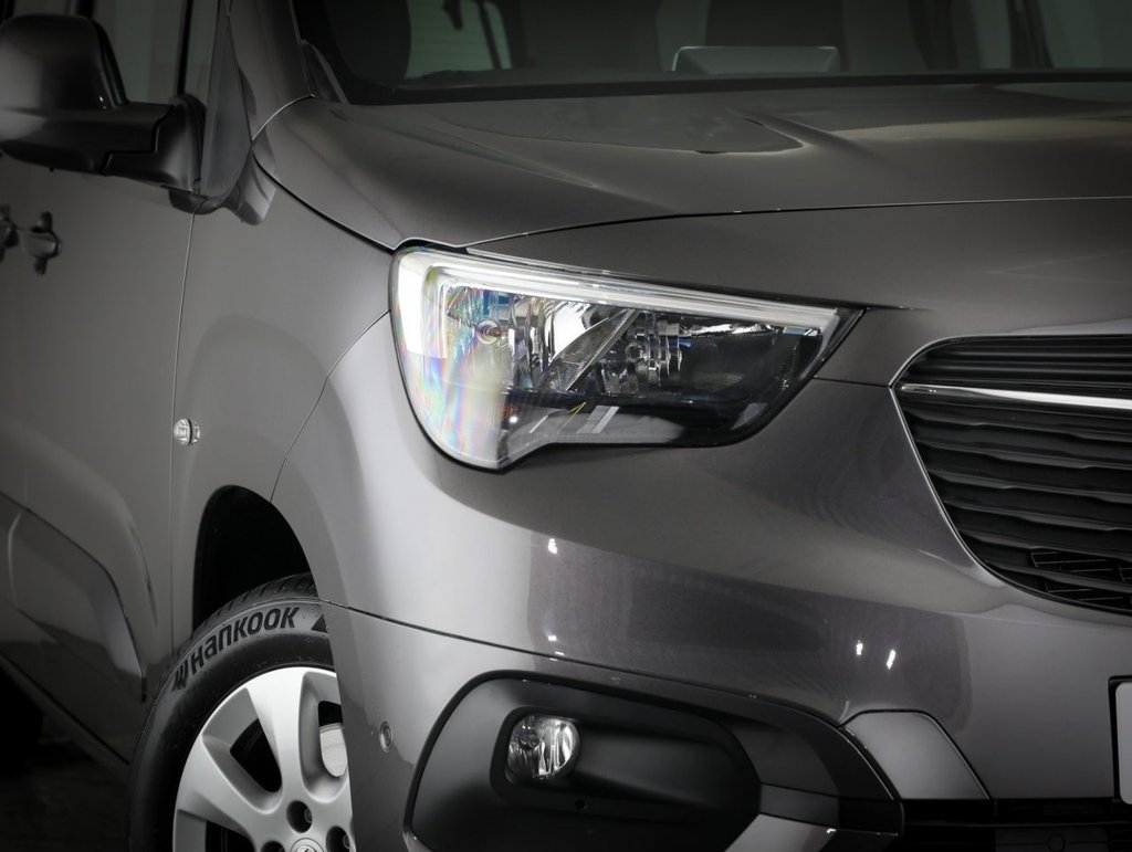 Used Vauxhall Combo Life 2022 for sale - 76927582: Photo 12