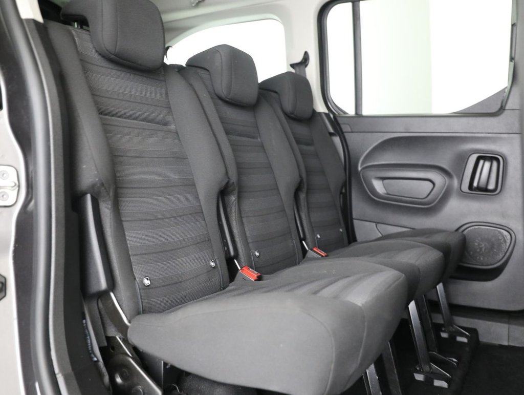 Used Vauxhall Combo Life 2022 for sale - 76927582: Photo 31
