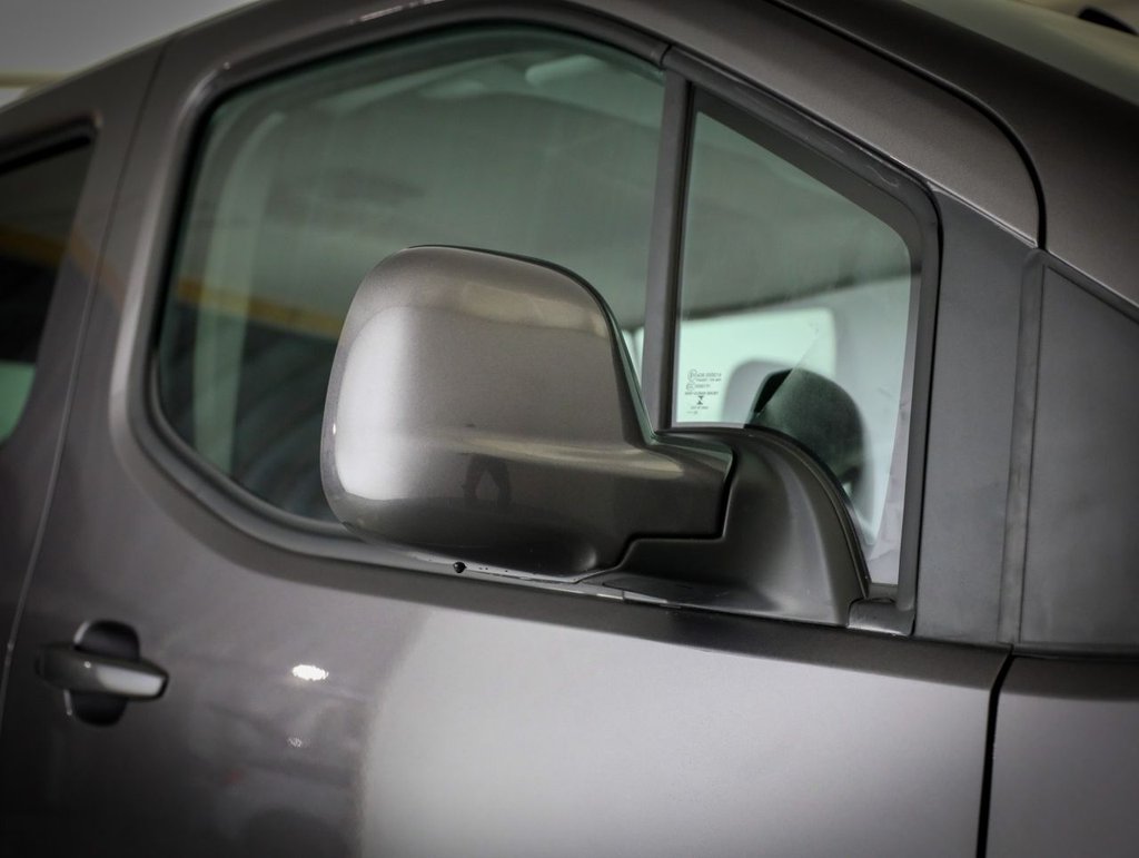 Used Vauxhall Combo Life 2022 for sale - 76927582: Photo 9