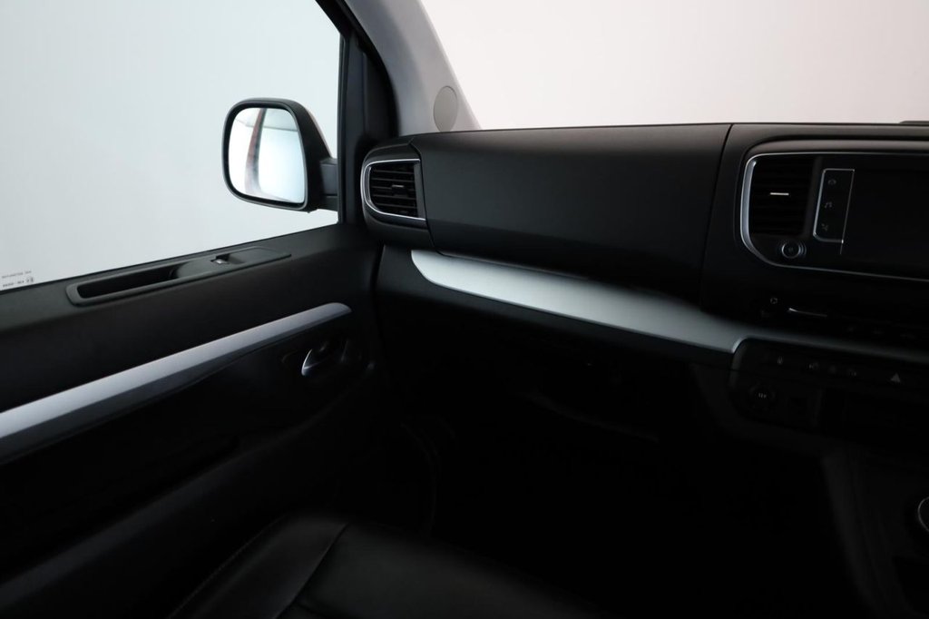 Used Peugeot Traveller 2020 for sale - 76745042: Photo 40