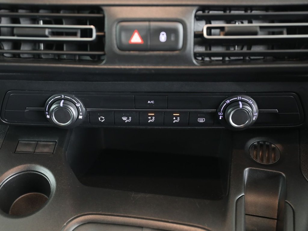 Used Vauxhall Combo Life 2022 for sale - 76586604: Photo 38