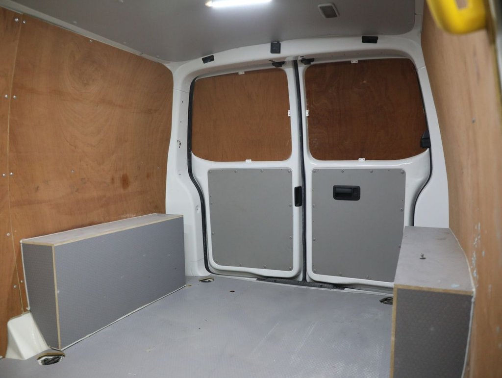 Used Volkswagen Transporter 2019 for sale - 77558057: Photo 39