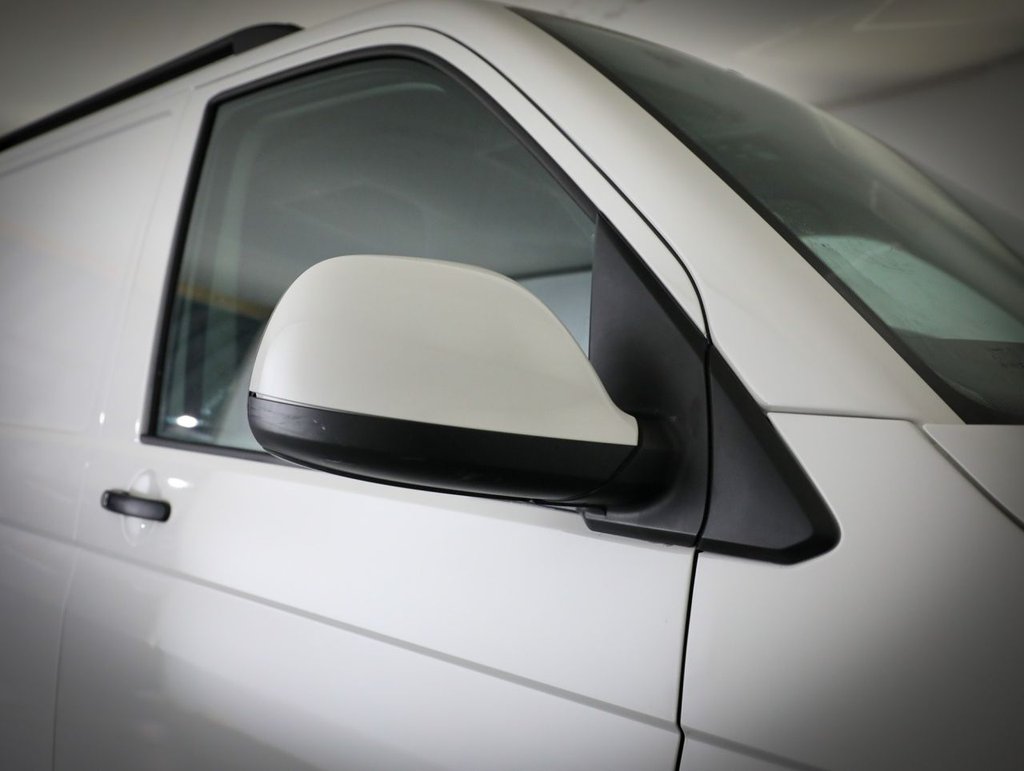 Used Volkswagen Transporter 2022 for sale - 77764735: Photo 10