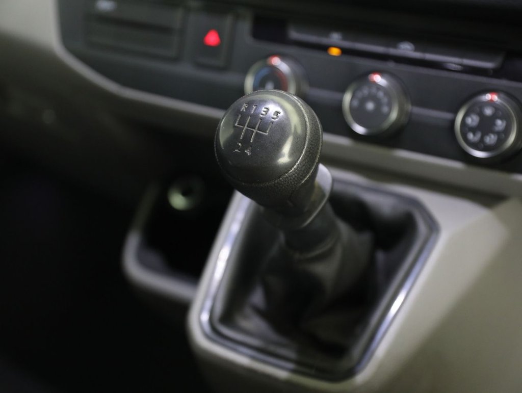 Used Volkswagen Transporter 2022 for sale - 77764735: Photo 23