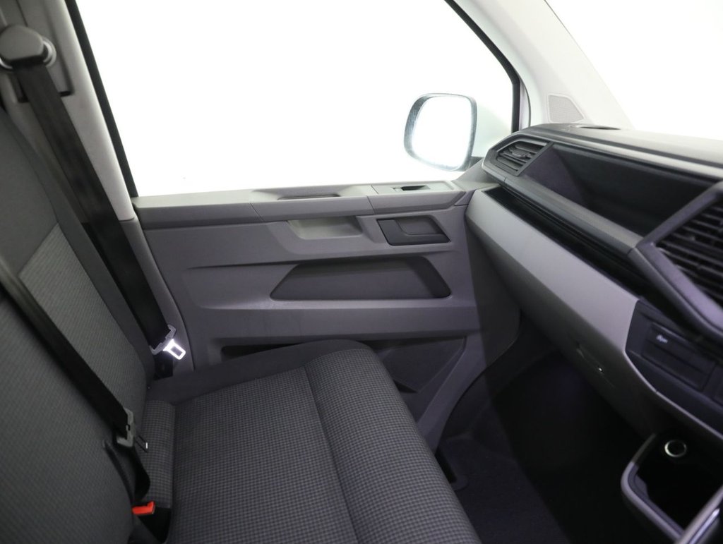Used Volkswagen Transporter 2022 for sale - 77764735: Photo 31