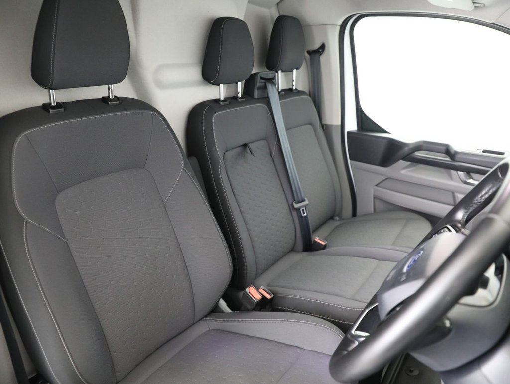 Used Ford Transit Custom 2024 for sale - 76350545: Photo 21