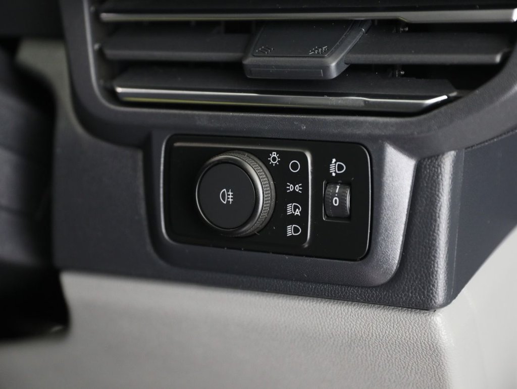 Used Ford Transit Custom 2024 for sale - 76350545: Photo 24