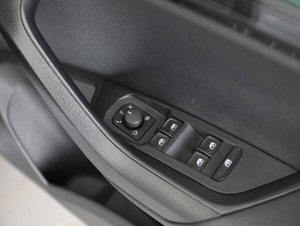 Used Skoda Karoq 2022 for sale - 74936614: Photo 38