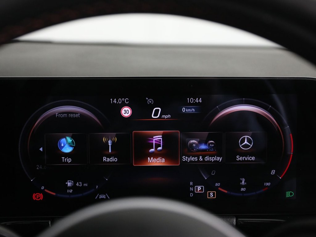 Used Mercedes-Benz GLA 2021 for sale - 77692923: Photo 24