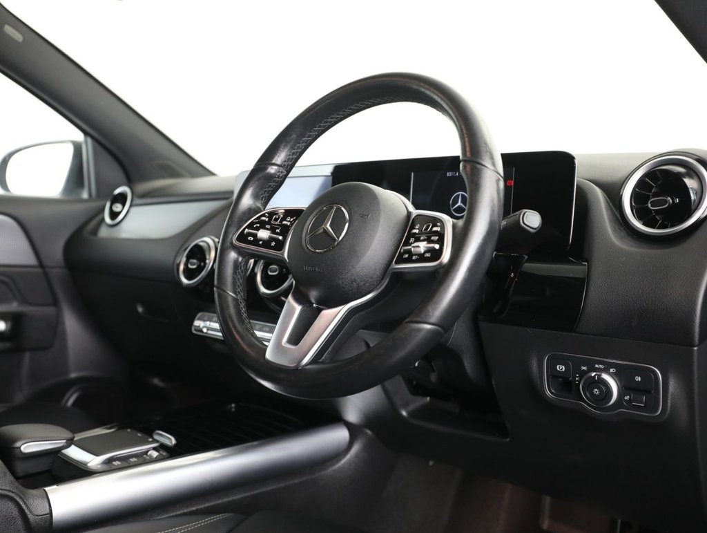 Used Mercedes-Benz GLA 2020 for sale - 77631643: Photo 35