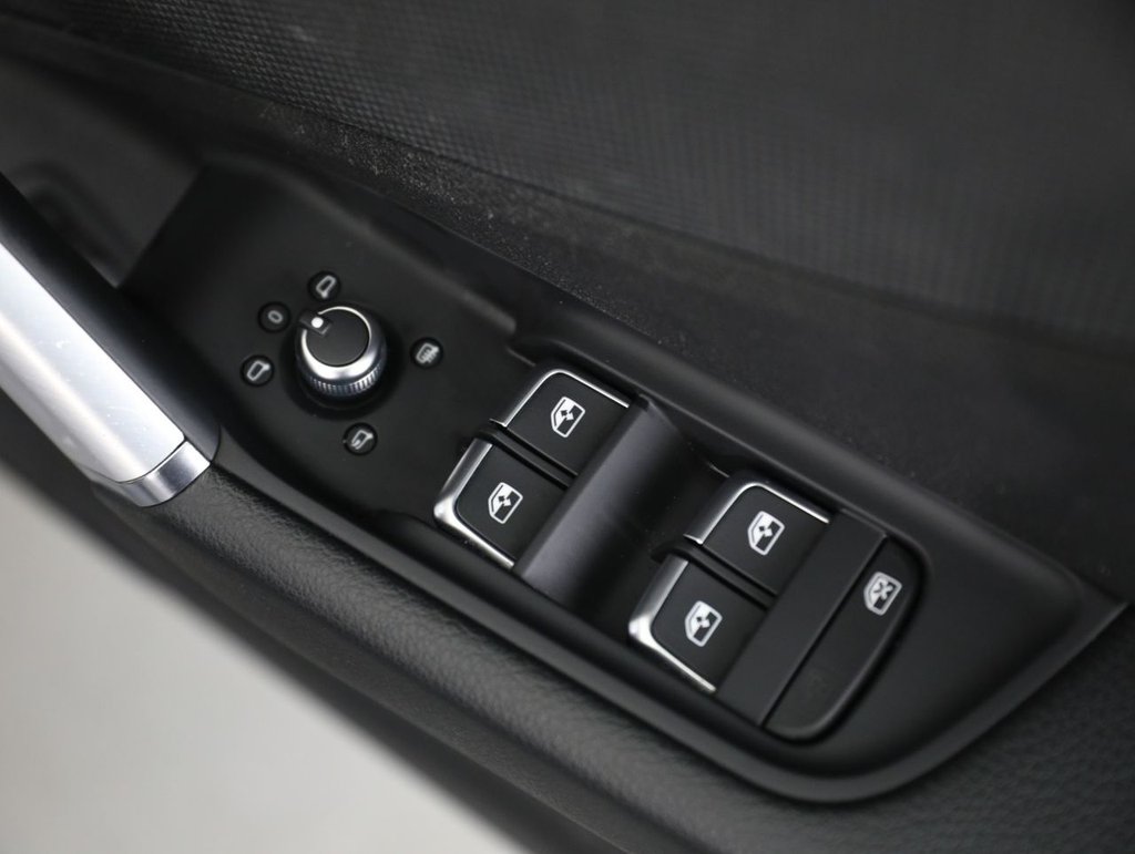 Used Audi Q2 2023 for sale - 78117639: Photo 30