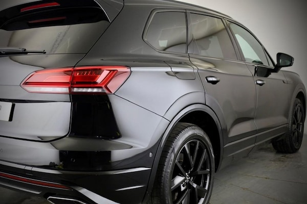Used Volkswagen Touareg 2023 for sale - 76261435: Photo 10