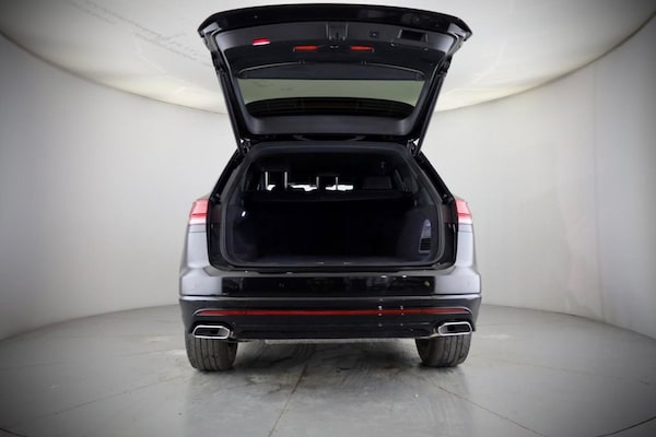 Used Volkswagen Touareg 2023 for sale - 76261435: Photo 14