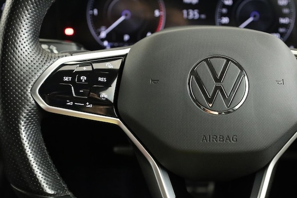 Used Volkswagen Touareg 2023 for sale - 76261435: Photo 23
