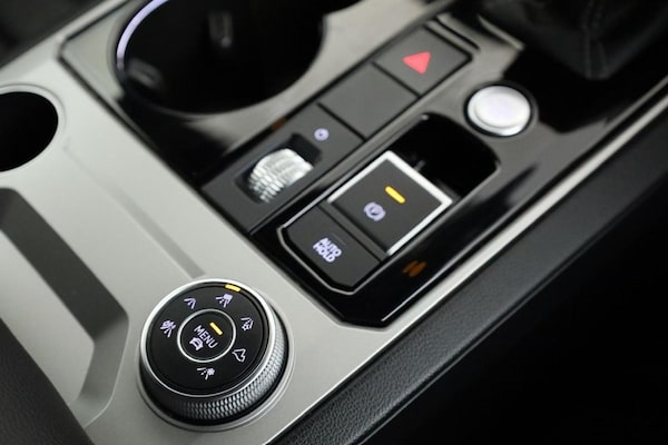 Used Volkswagen Touareg 2023 for sale - 76261435: Photo 25