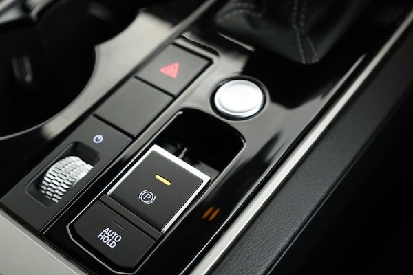 Used Volkswagen Touareg 2023 for sale - 76261435: Photo 30