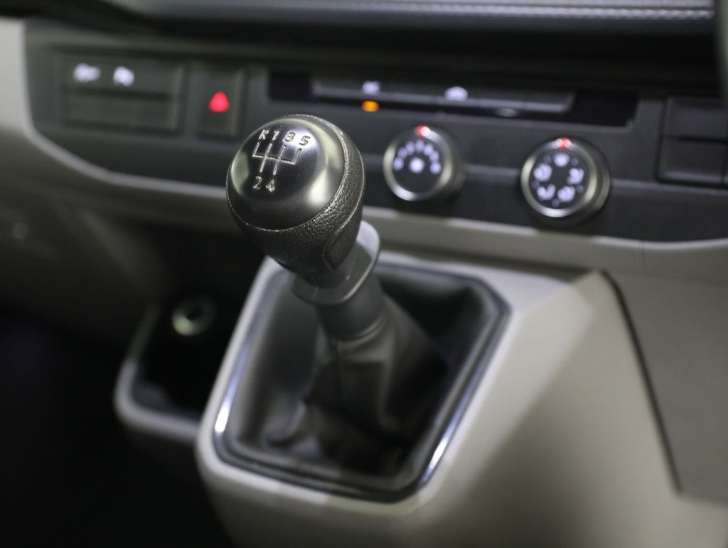 Used Volkswagen Transporter 2023 for sale - 78172517: Photo 23