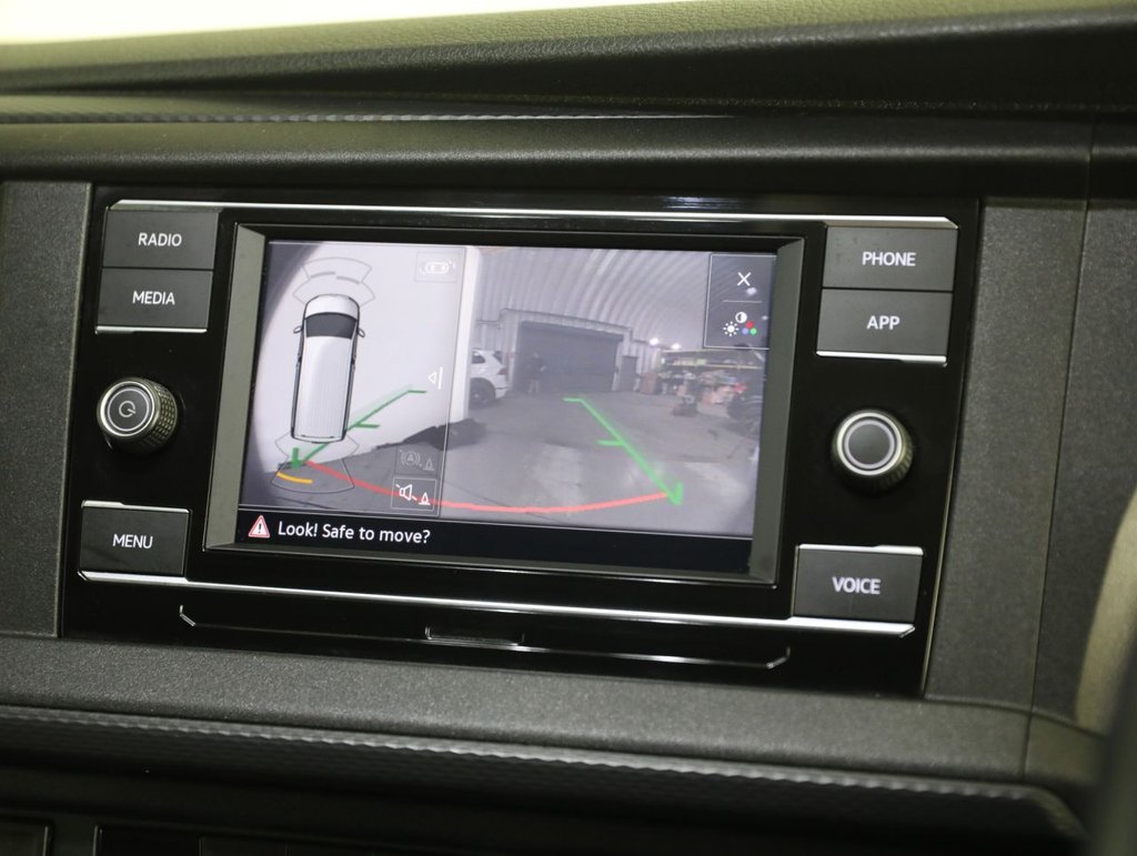 Used Volkswagen Transporter 2023 for sale - 78172517: Photo 24