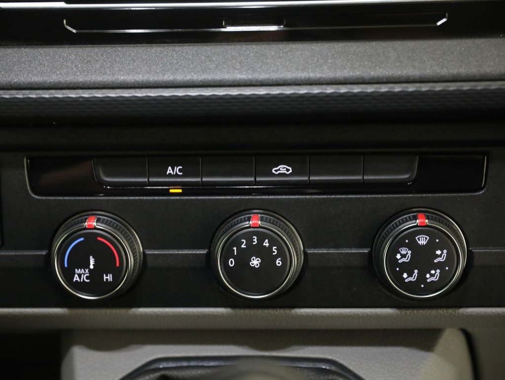 Used Volkswagen Transporter 2023 for sale - 78172517: Photo 25