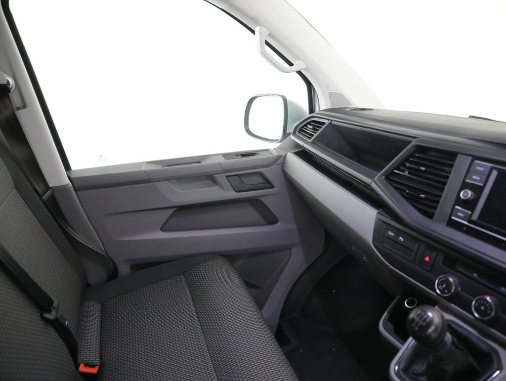 Used Volkswagen Transporter 2023 for sale - 78172517: Photo 31