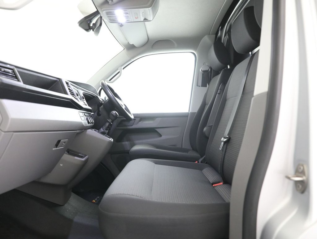 Used Volkswagen Transporter 2023 for sale - 78172517: Photo 36