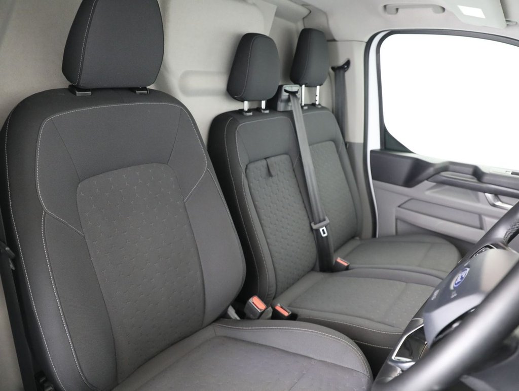 Used Ford Transit Custom 2024 for sale - 77010123: Photo 21