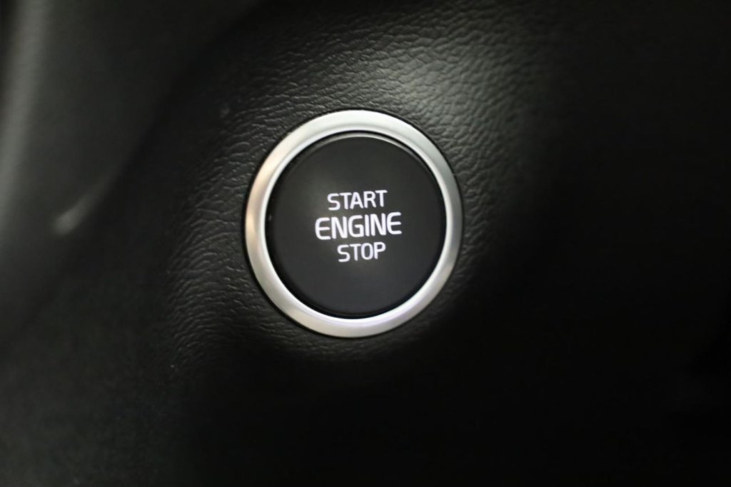 Used Volvo XC40 2020 for sale - 76754565: Photo 37