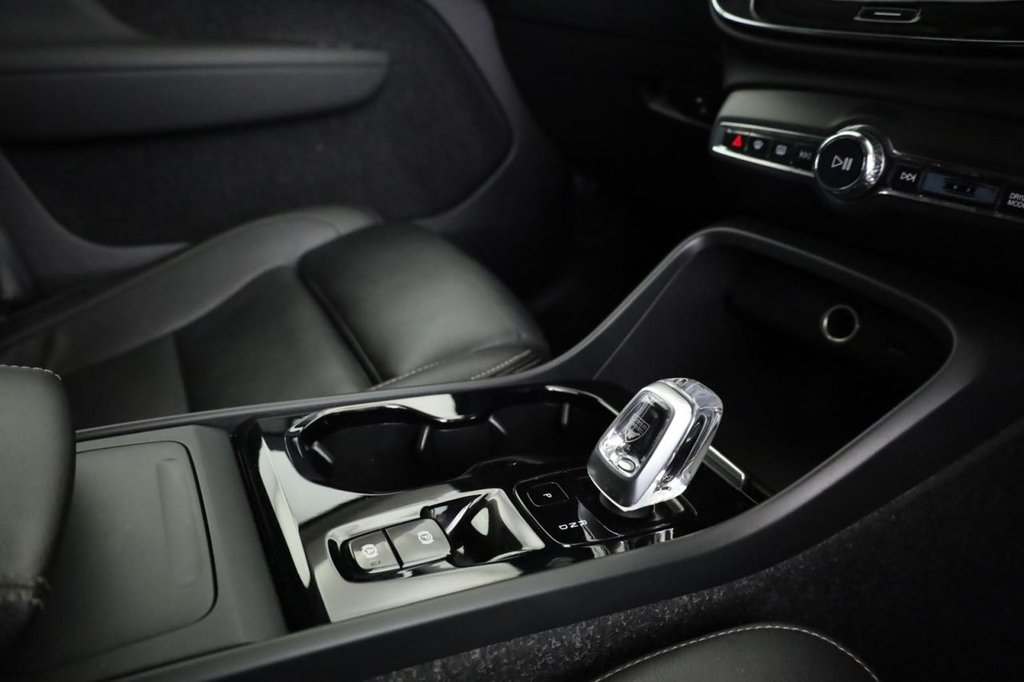 Used Volvo XC40 2020 for sale - 76754565: Photo 40