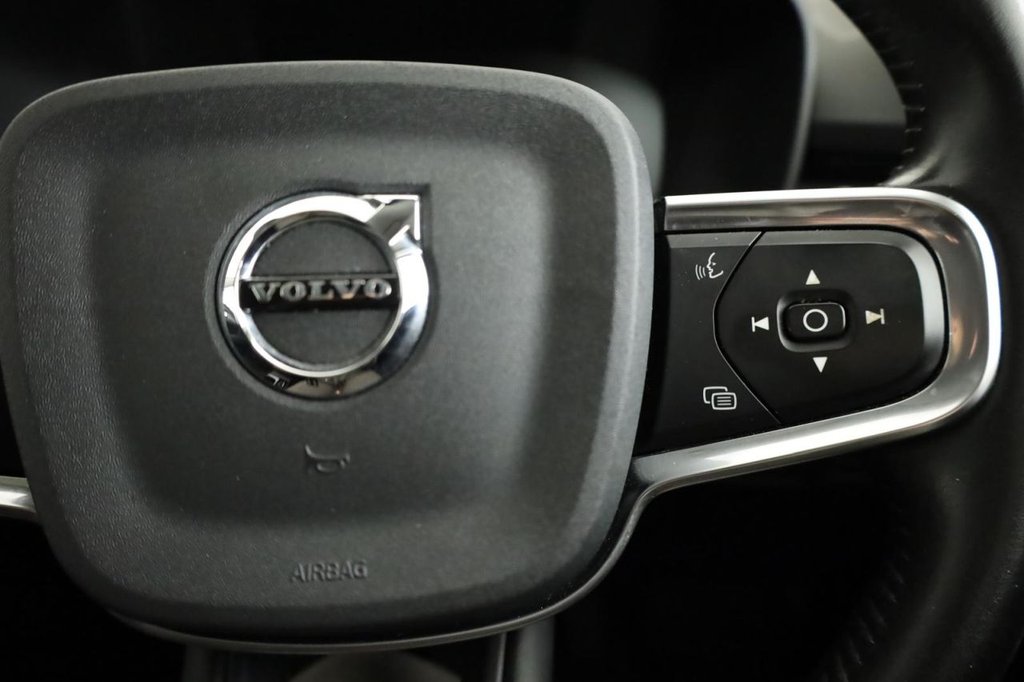 Used Volvo XC40 2020 for sale - 76754565: Photo 45