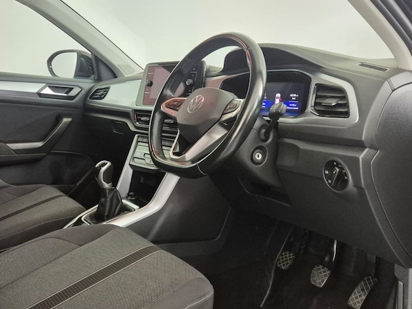 Used Volkswagen T-Roc 2022 for sale - 76229127: Photo 26