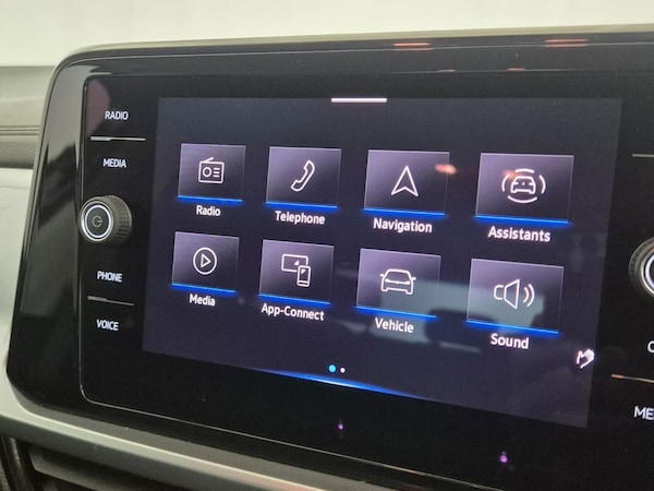 Used Volkswagen T-Roc 2022 for sale - 76229127: Photo 27