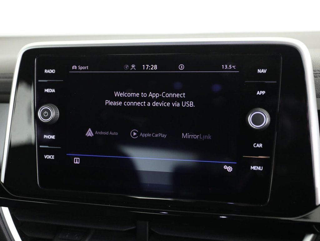 Used Volkswagen T-Roc 2022 for sale - 76406344: Photo 35