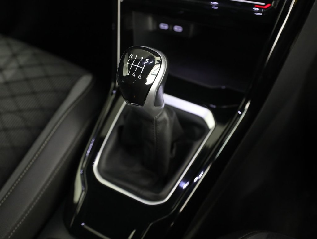 Used Volkswagen T-Roc 2022 for sale - 78134555: Photo 24