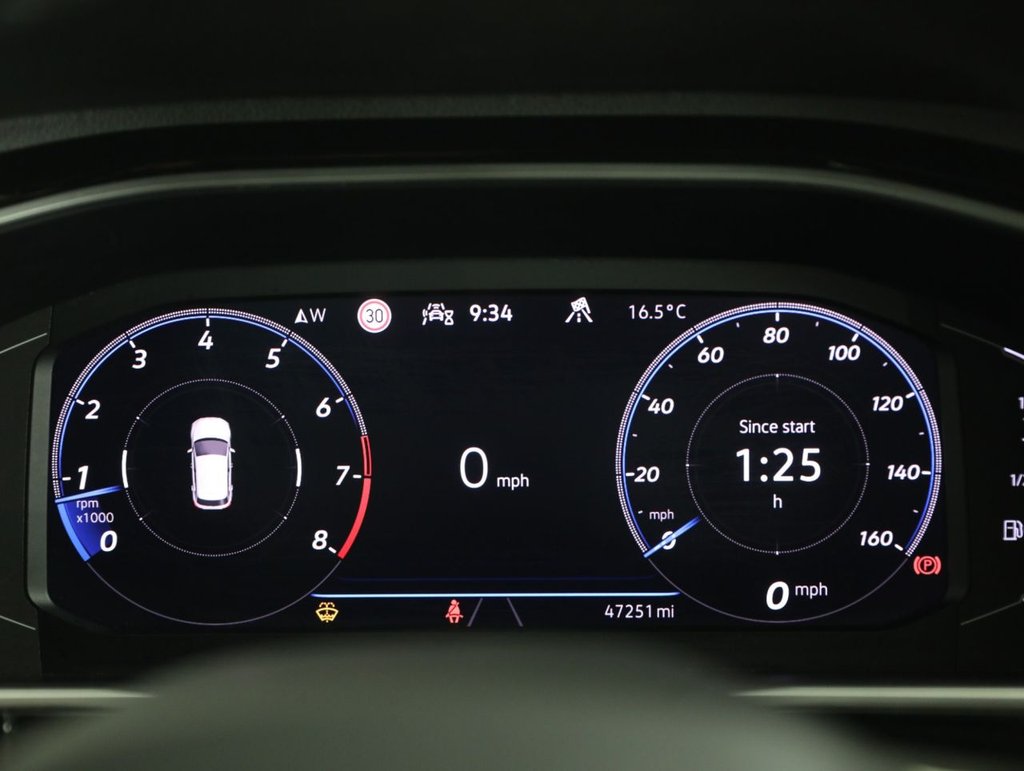 Used Volkswagen T-Roc 2022 for sale - 78134555: Photo 25