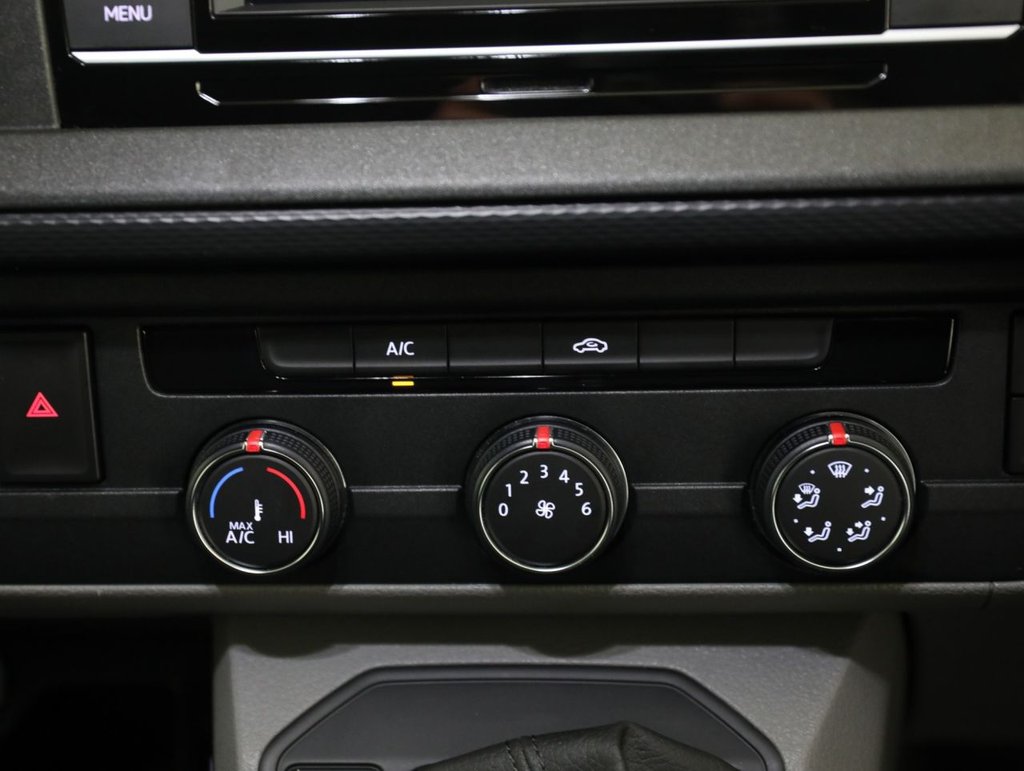 Used Volkswagen Transporter 2021 for sale - 77239322: Photo 27