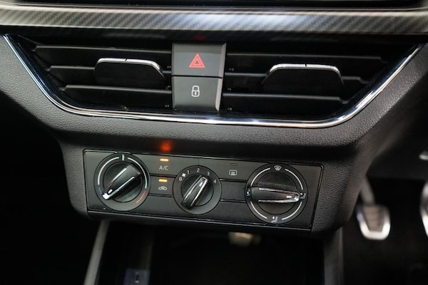 Used Skoda Kamiq 2022 for sale - 75034198: Photo 42