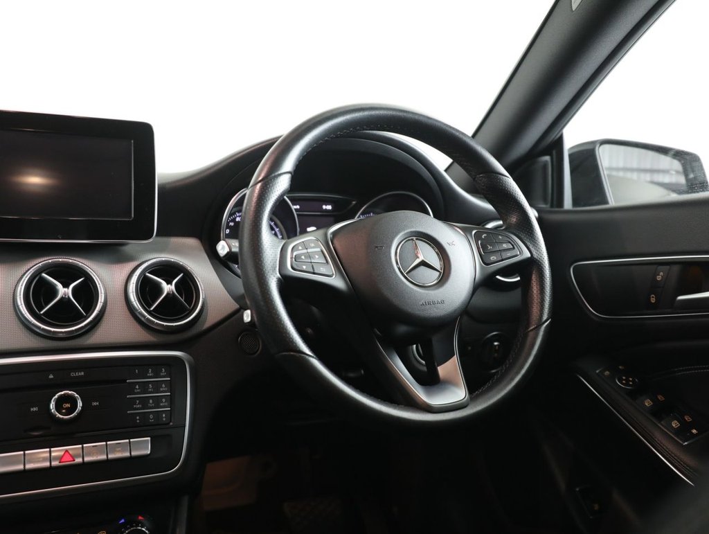 Used Mercedes-Benz CLA 2017 for sale - 77588343: Photo 30