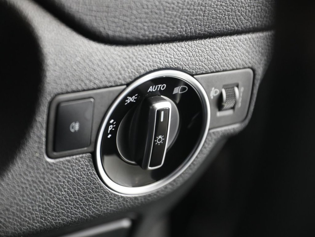 Used Mercedes-Benz CLA 2017 for sale - 77588343: Photo 38