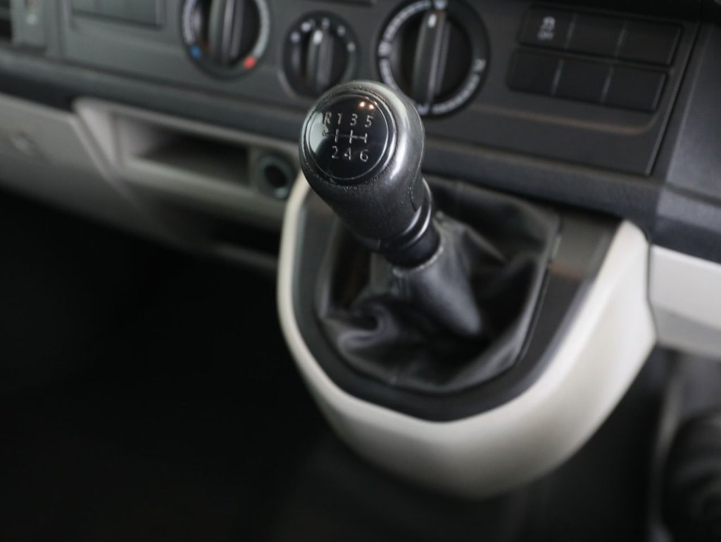 Used Volkswagen Transporter 2019 for sale - 77959787: Photo 23