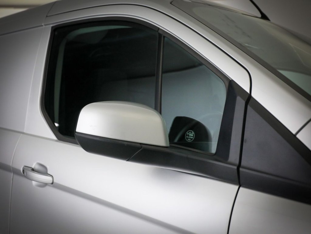 Used Ford Transit Connect 2023 for sale - 77075515: Photo 9