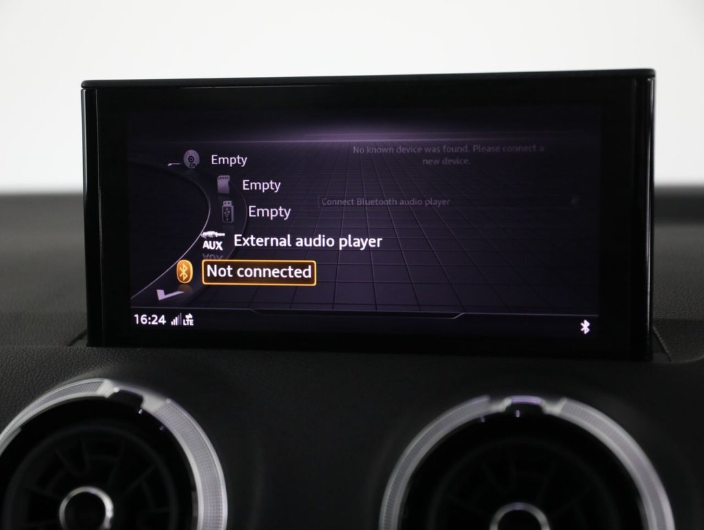 Used Audi Q2 2022 for sale - 76999130: Photo 34