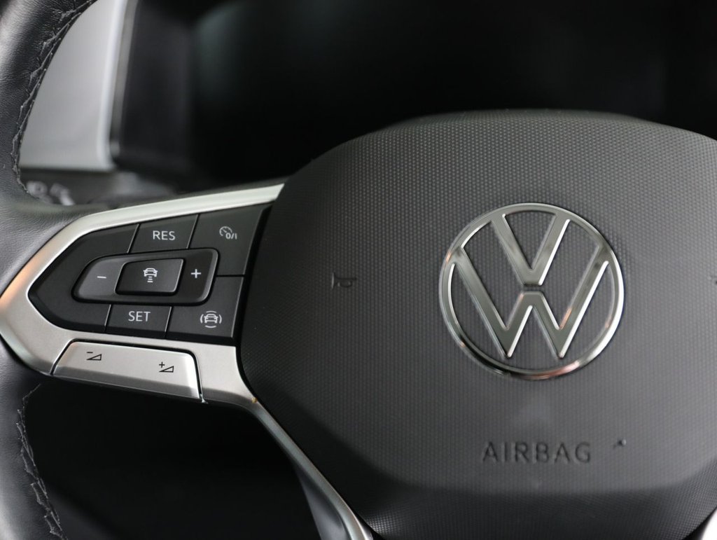 Used Volkswagen T-Roc 2022 for sale - 77995282: Photo 22